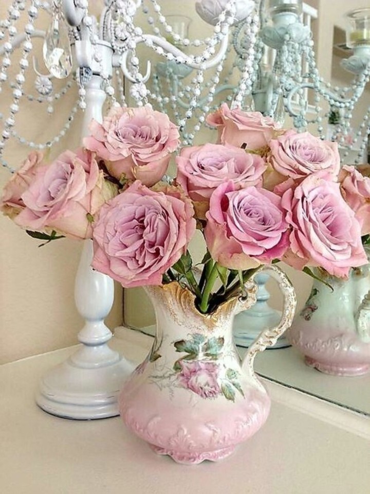 shabby Roses