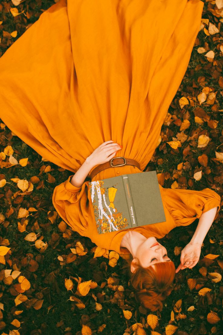 orange dress
