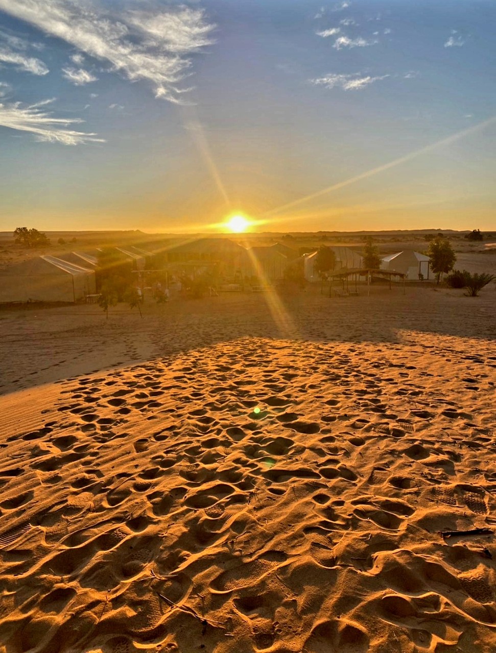 Sonnenaufgang in der Sahara