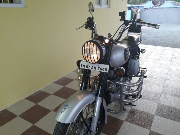 Royal Enfield classic 350