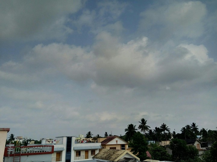 The beautiful sky.....