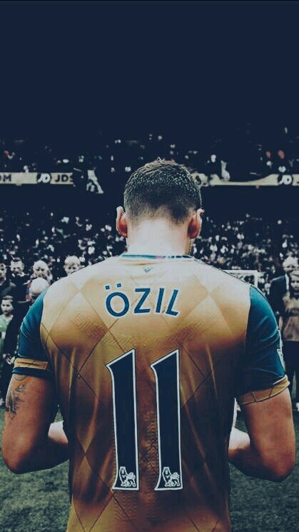 özil