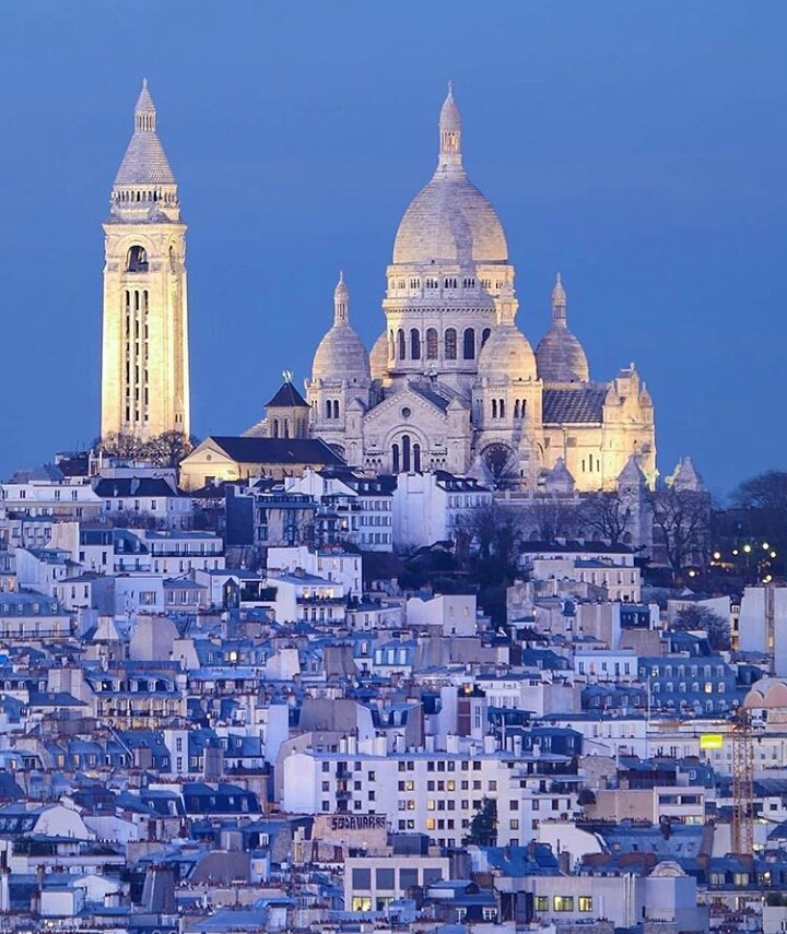 Montmartre, Sacré-Coeur   PARIS