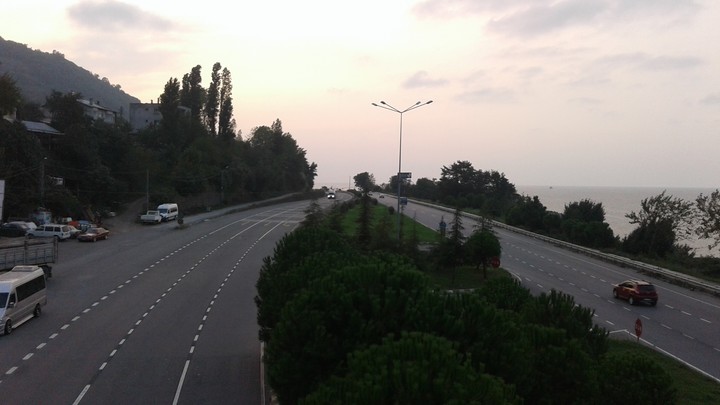 Giresun'a yola çıkmadan önce. Akçaabat'ı özlerim diye..
