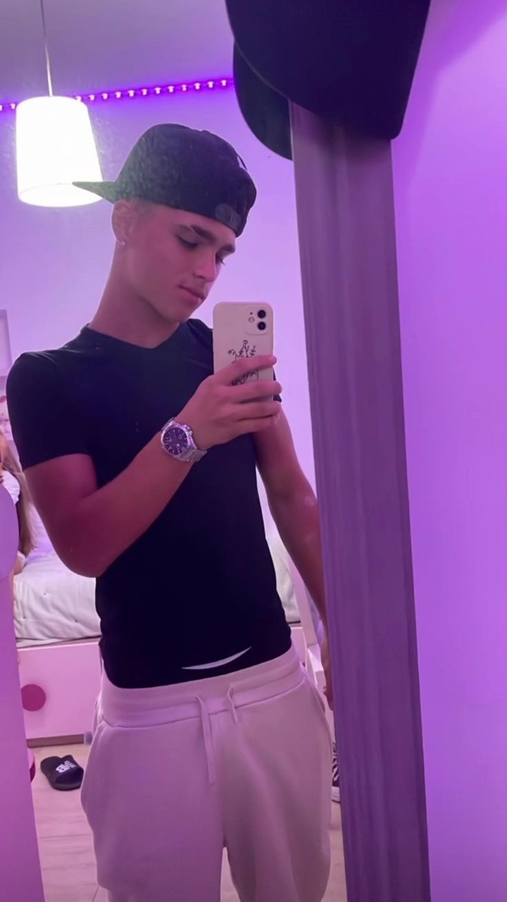 .