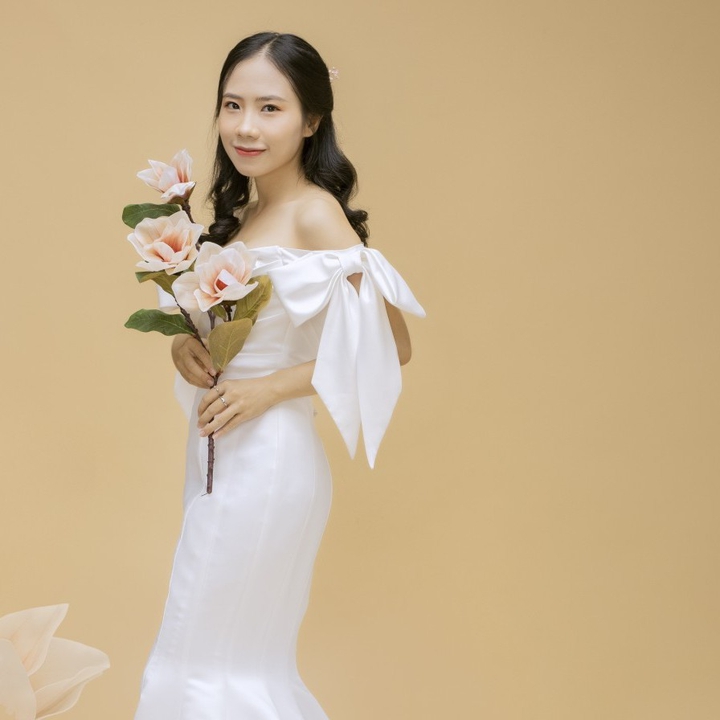 Girl in White