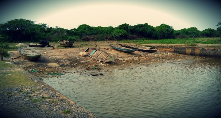 see boat