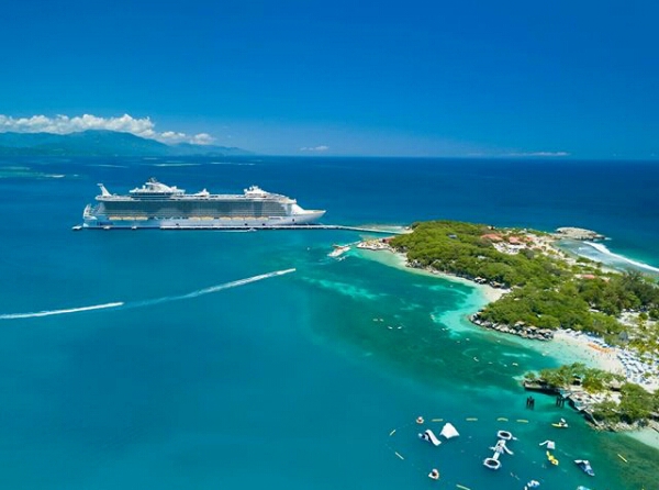 cruise ship