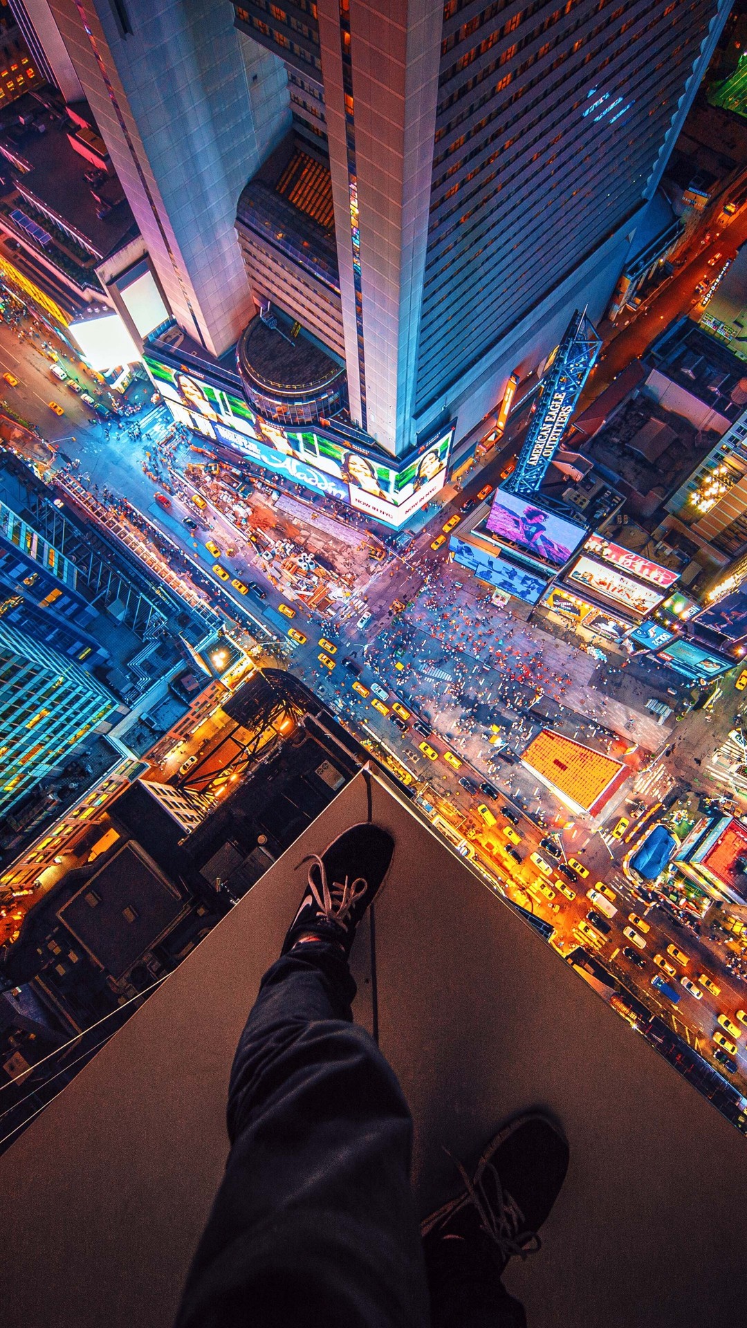 ταπετσαρίες city, Skyscraper