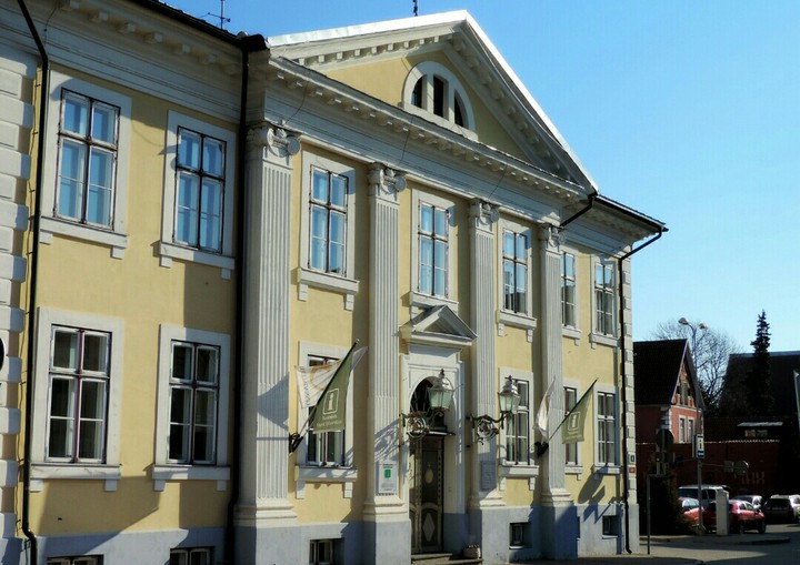 Estonian