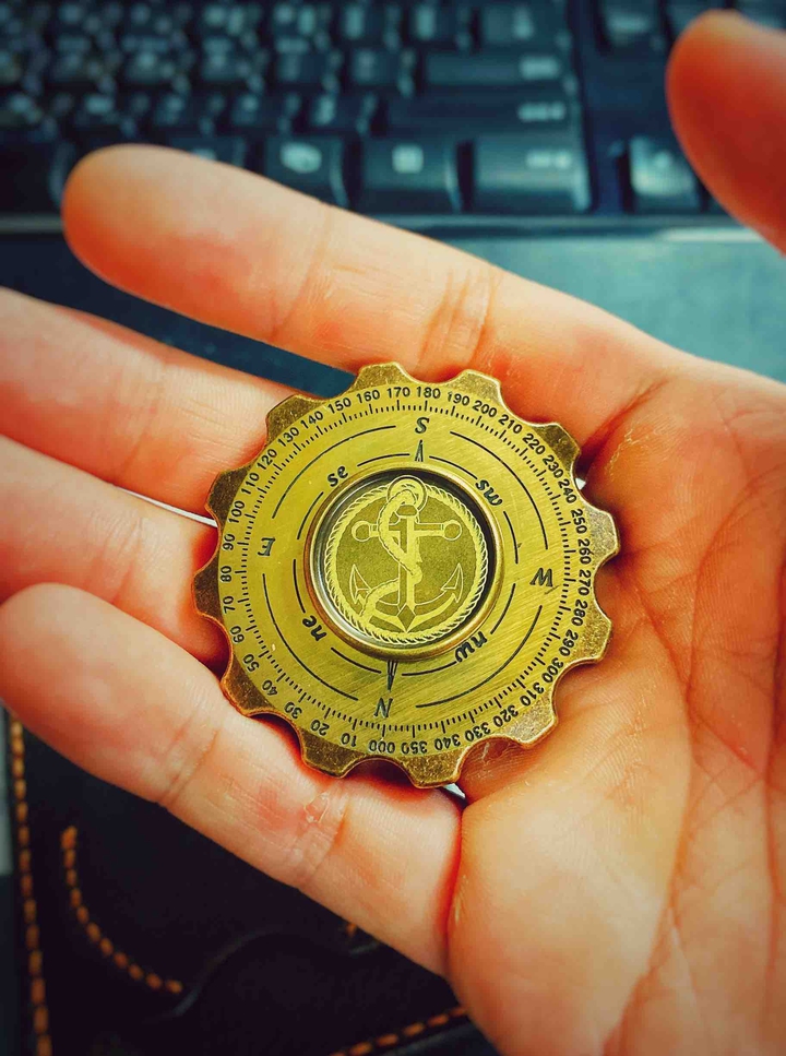 Anchor spinner.