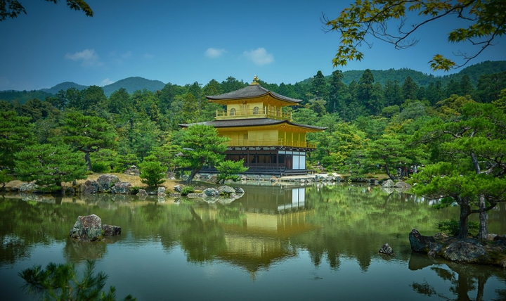 Japan gold