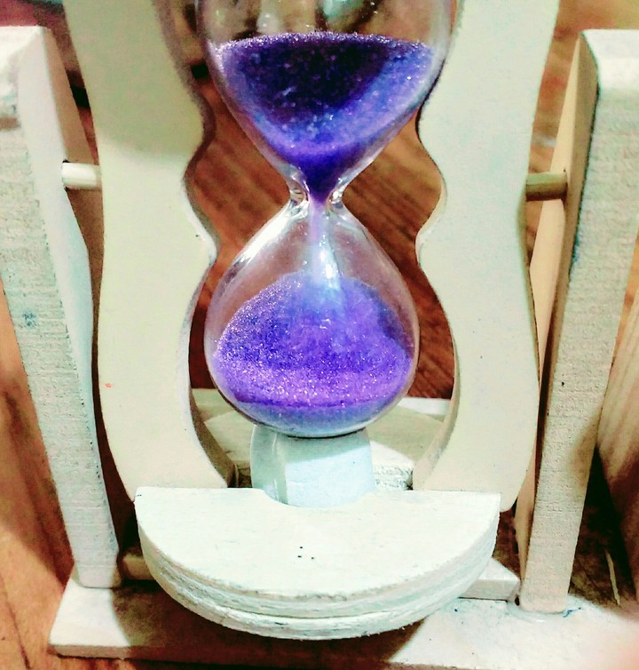 Hourglass ...... ☺