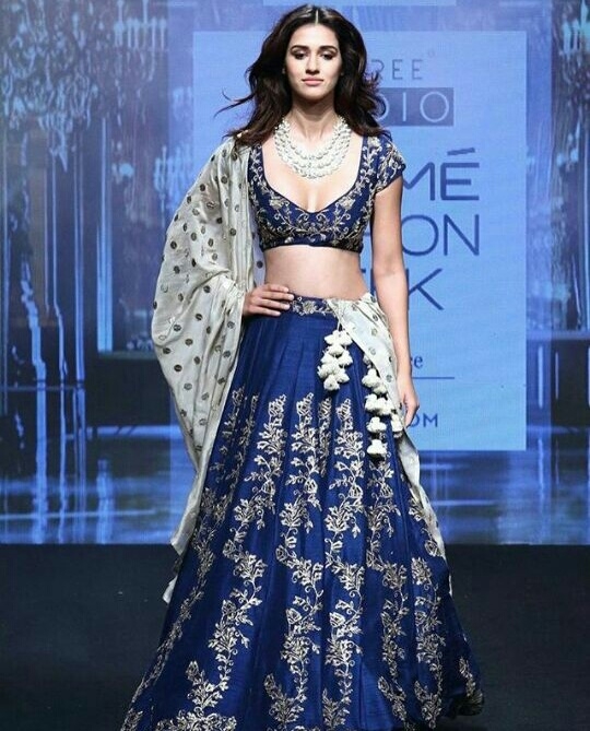 awesome lahenga