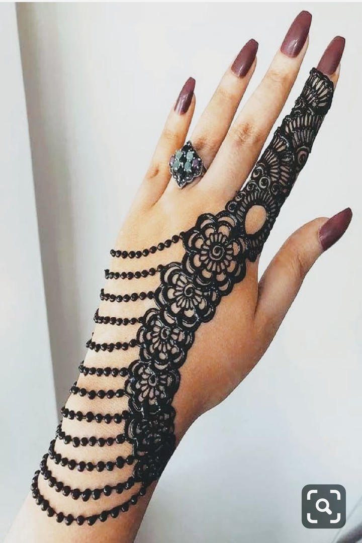 Aerobic nice Mehendi