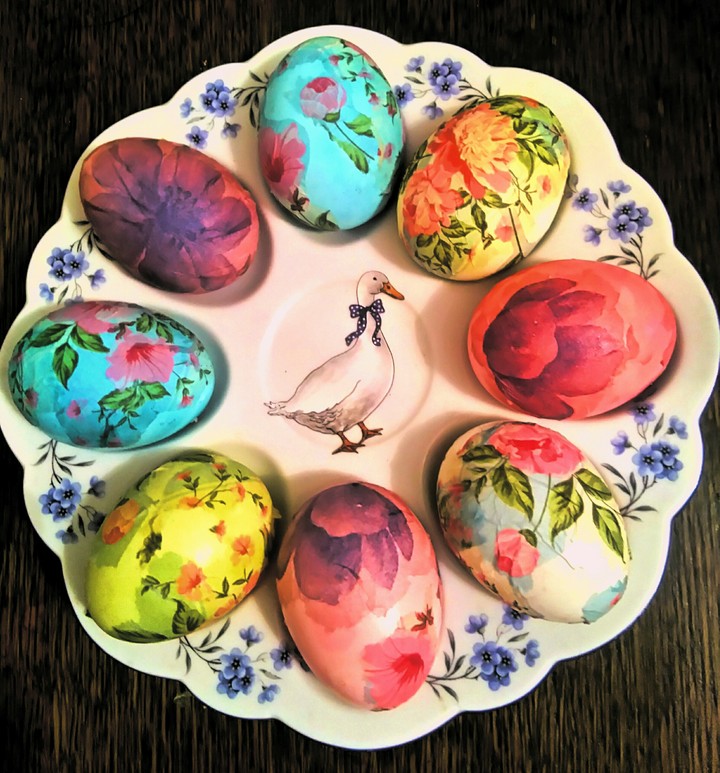Easter decoupage eggs