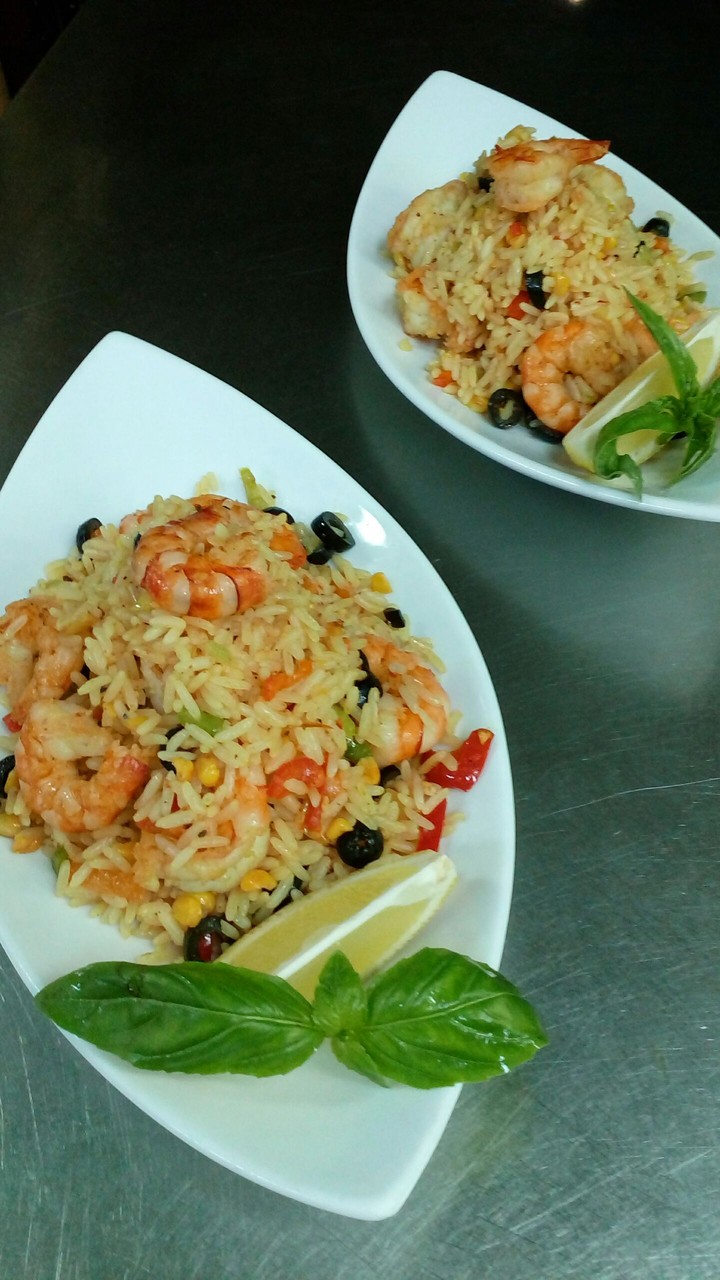 Rice with shrimps