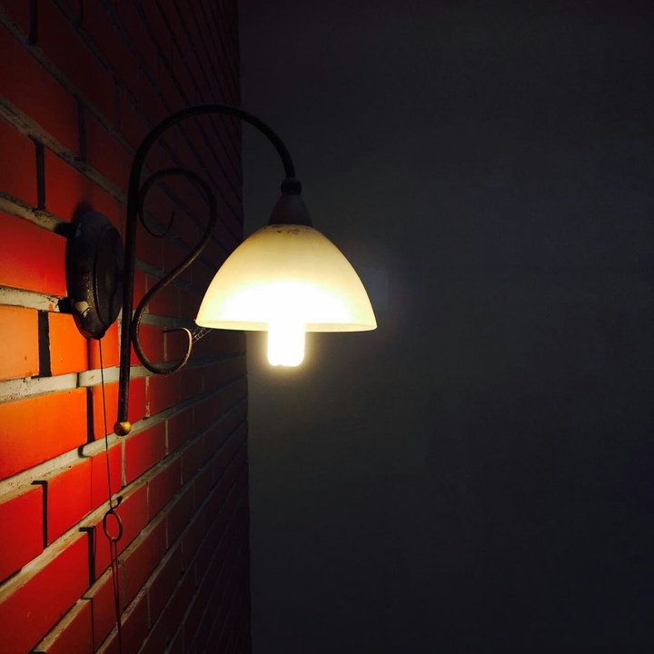 lamp post