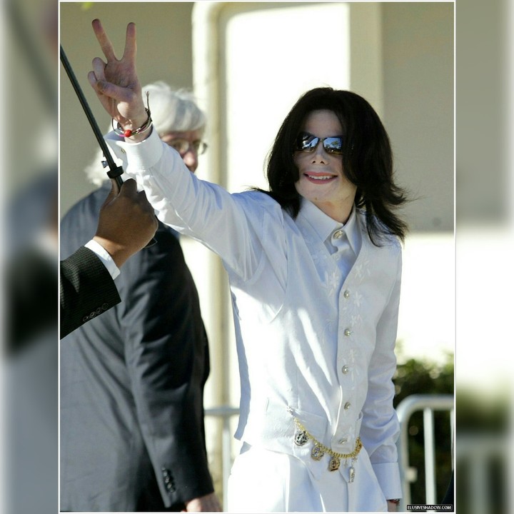 Mike <3 ☆
