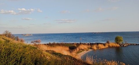 Sea blue