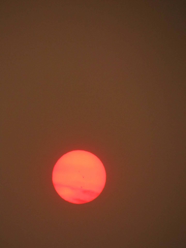 sun tonight