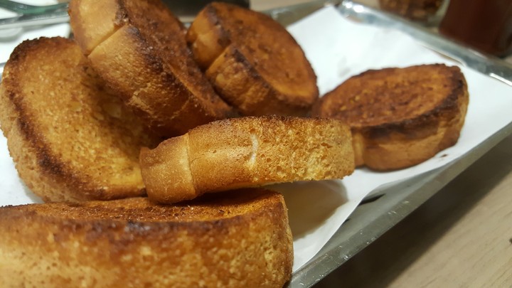 garlic bread