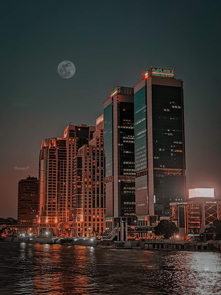 القاهرة ونيلها
... Cairo