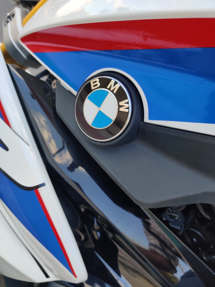 BMW g310r