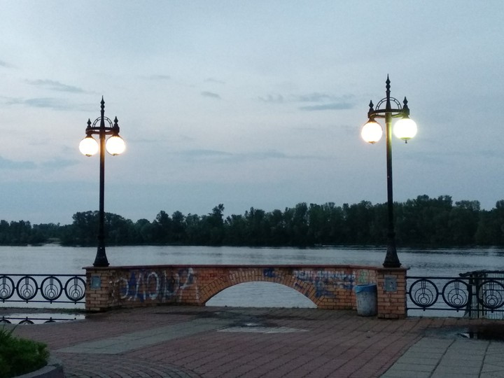 Near the river~