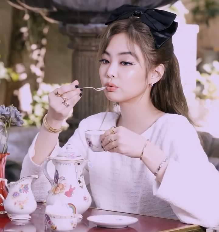 161020 Jennie Kim