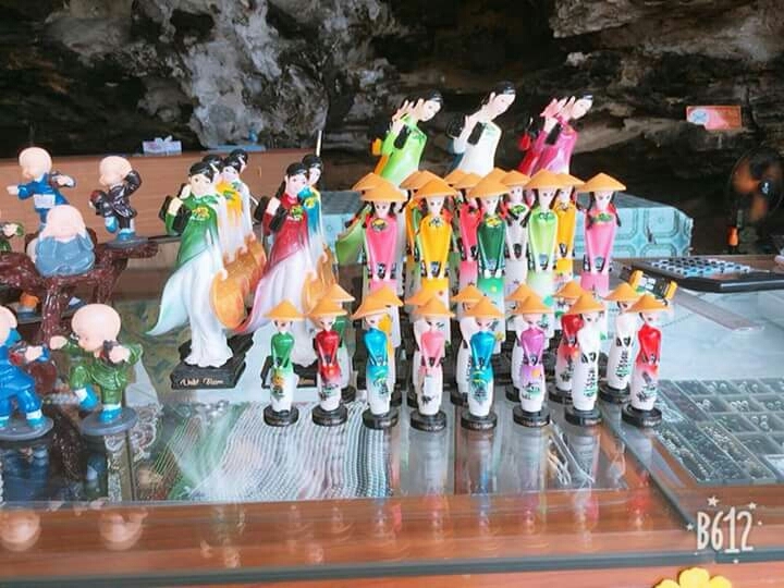 Sung Sot Cave gift