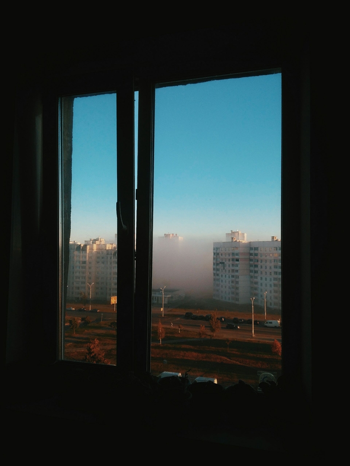 moorning window