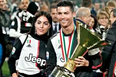 Ronaldo and his gf