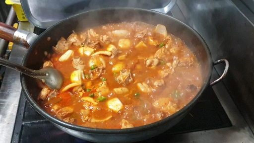 닭볶음탕 chicken soup