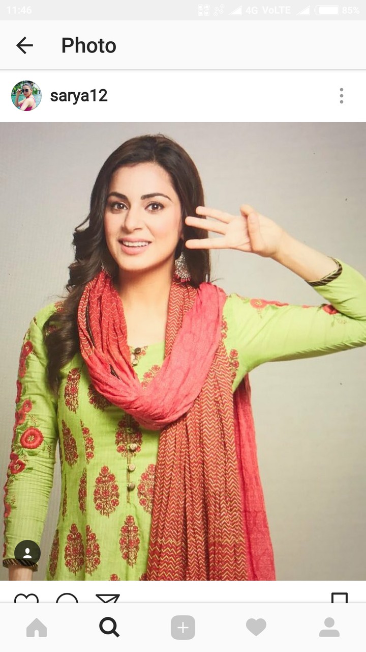 shraddha arya
