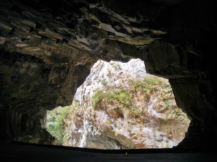 Swallow Grotto