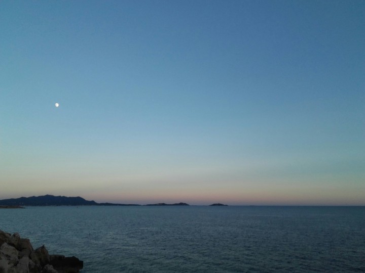 horizon