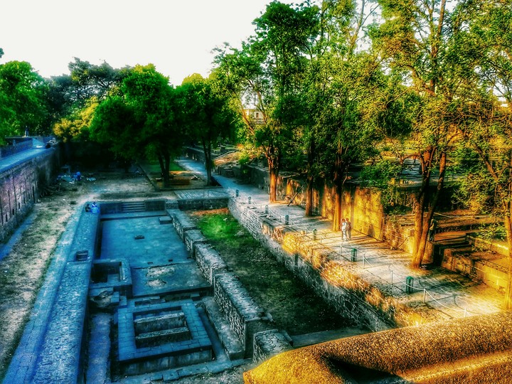 Building..Fort... History..