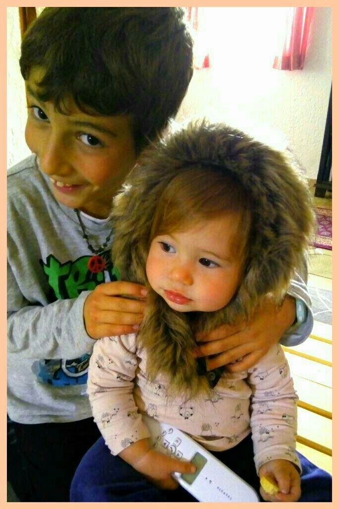 HAPPY PEOPLE