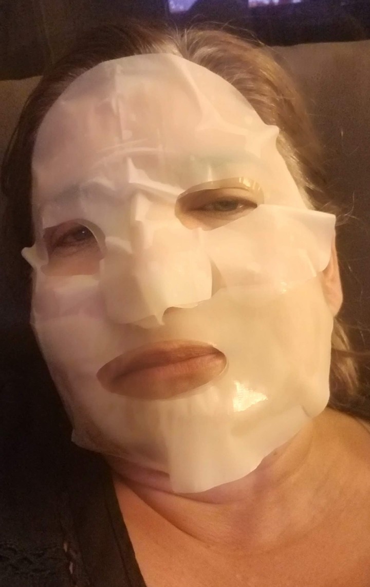 7 Solutions Mask