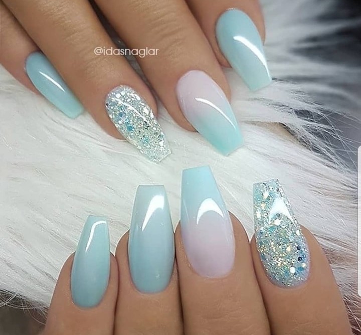 nails