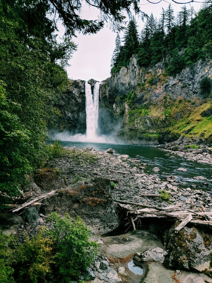Snoqualmie falls