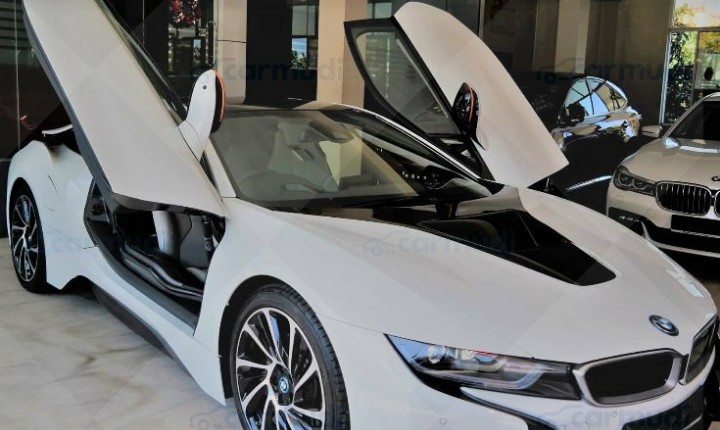 Sri lankan i8