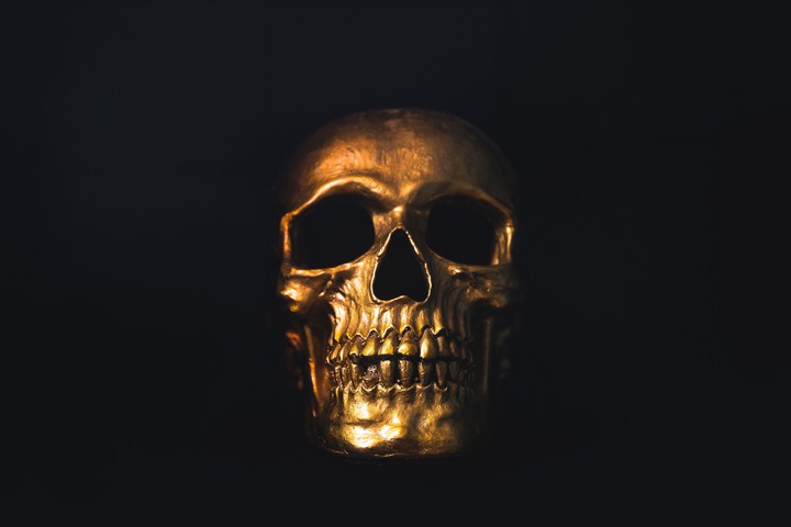 Gold skull