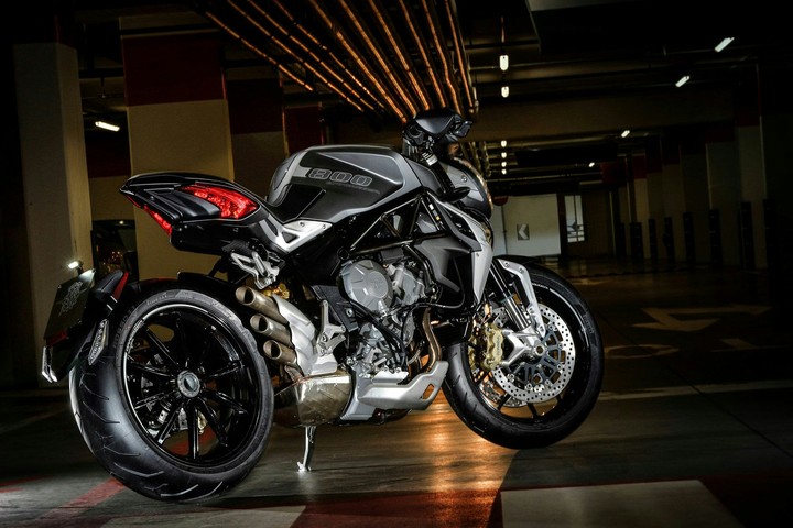 MV augusta brutale 800