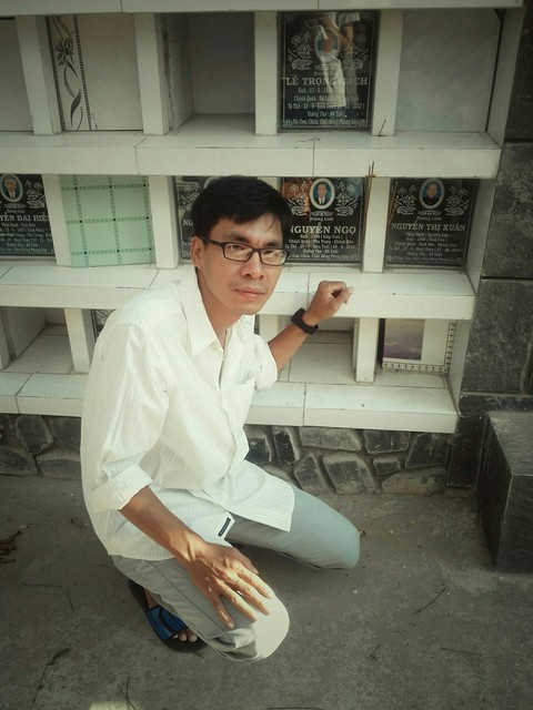 tôi và mộ ba...