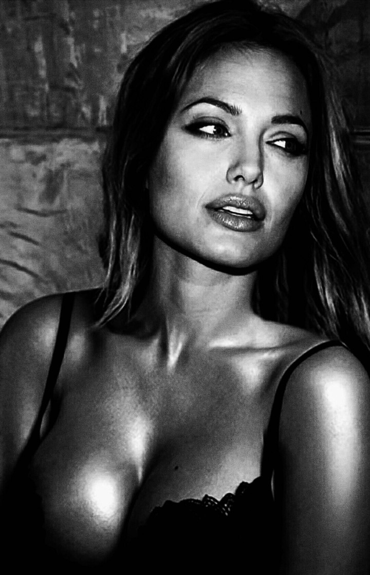 she s d beautiful thing happened on earth.....