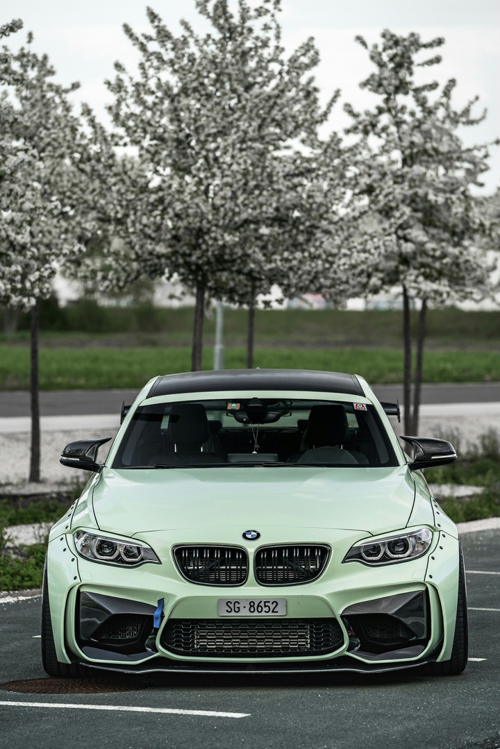 BMW
