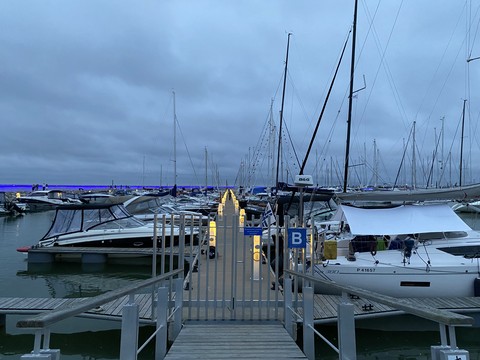 boat, cloud Hintergrundbilder