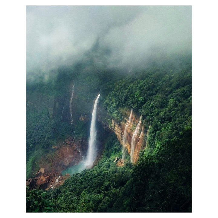 noh ka likai falls